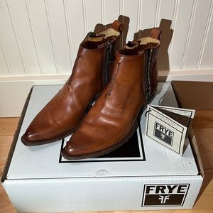 Frye Sasha Moto Shortie Boot Cognac Women’s 6